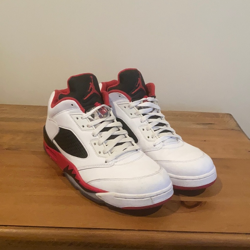 Air Jordan 5